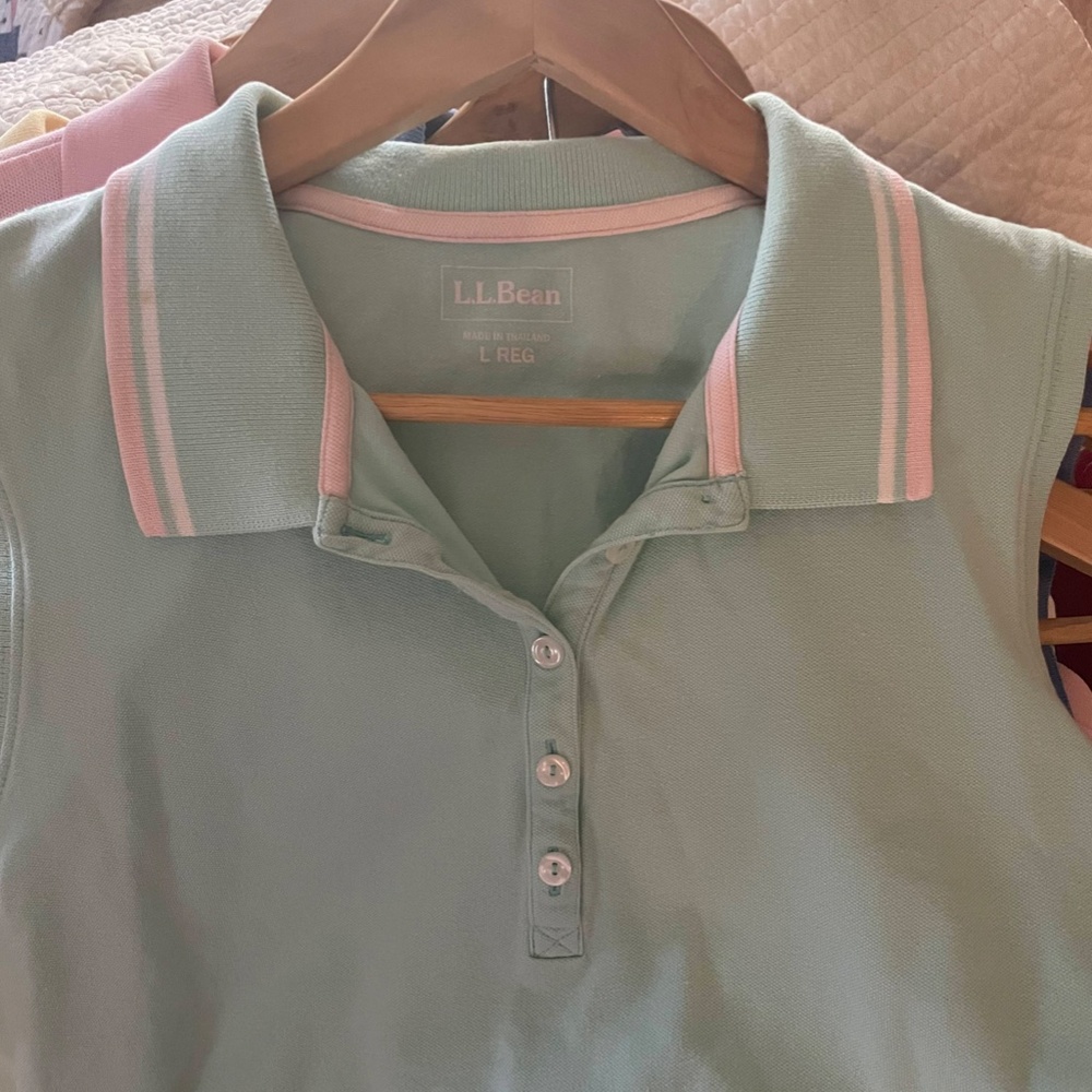 Women's LL Bean Sleeveless Polo Shirts - Size Large
